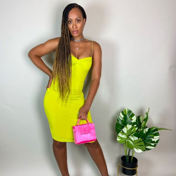 KAYLAH Ruched Mini Dress - Picture 2 of 4